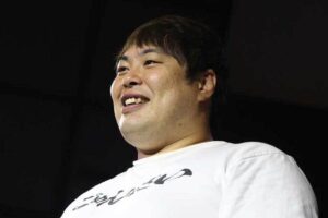 🦌游客喂鹿可乐？简直是动物虐待！ 封面