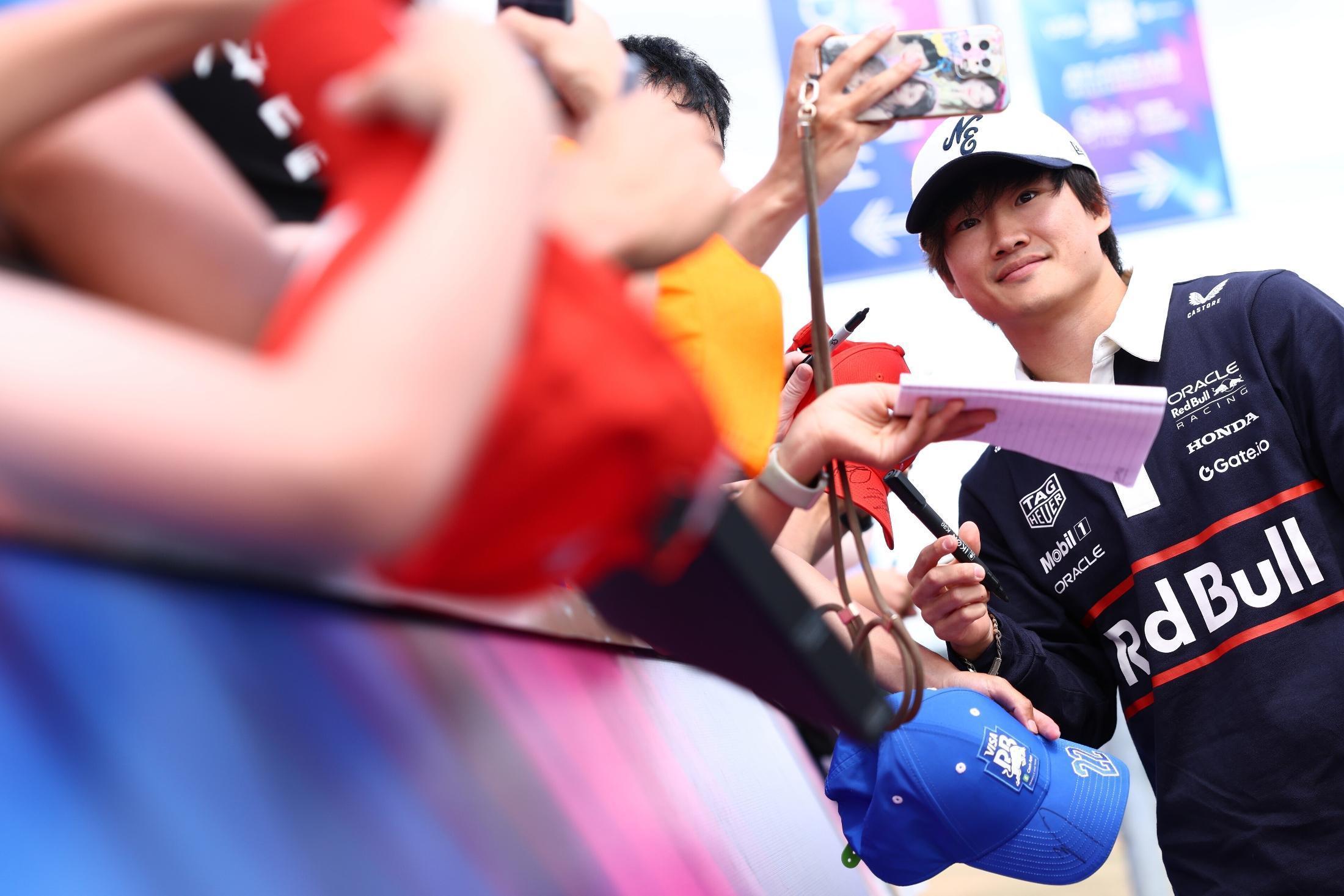💥角田裕毅F1梦碎？舒马赫嘲讽，美队也弃了！